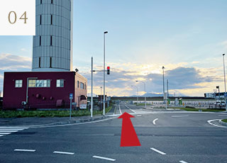 After turning right or left at the traffic light, go straight as above picture.
